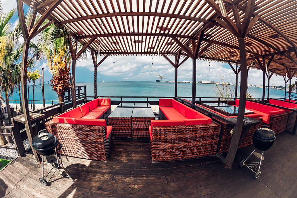 OCEAN AREA オーシャンエリア｜沖縄 那覇 手ぶらバーベキューならコージービーチクラブ cozy beach club